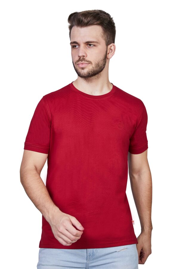 Men Solid Round Neck Pure Cotton Red T-Shirt - mohaveapparel.com